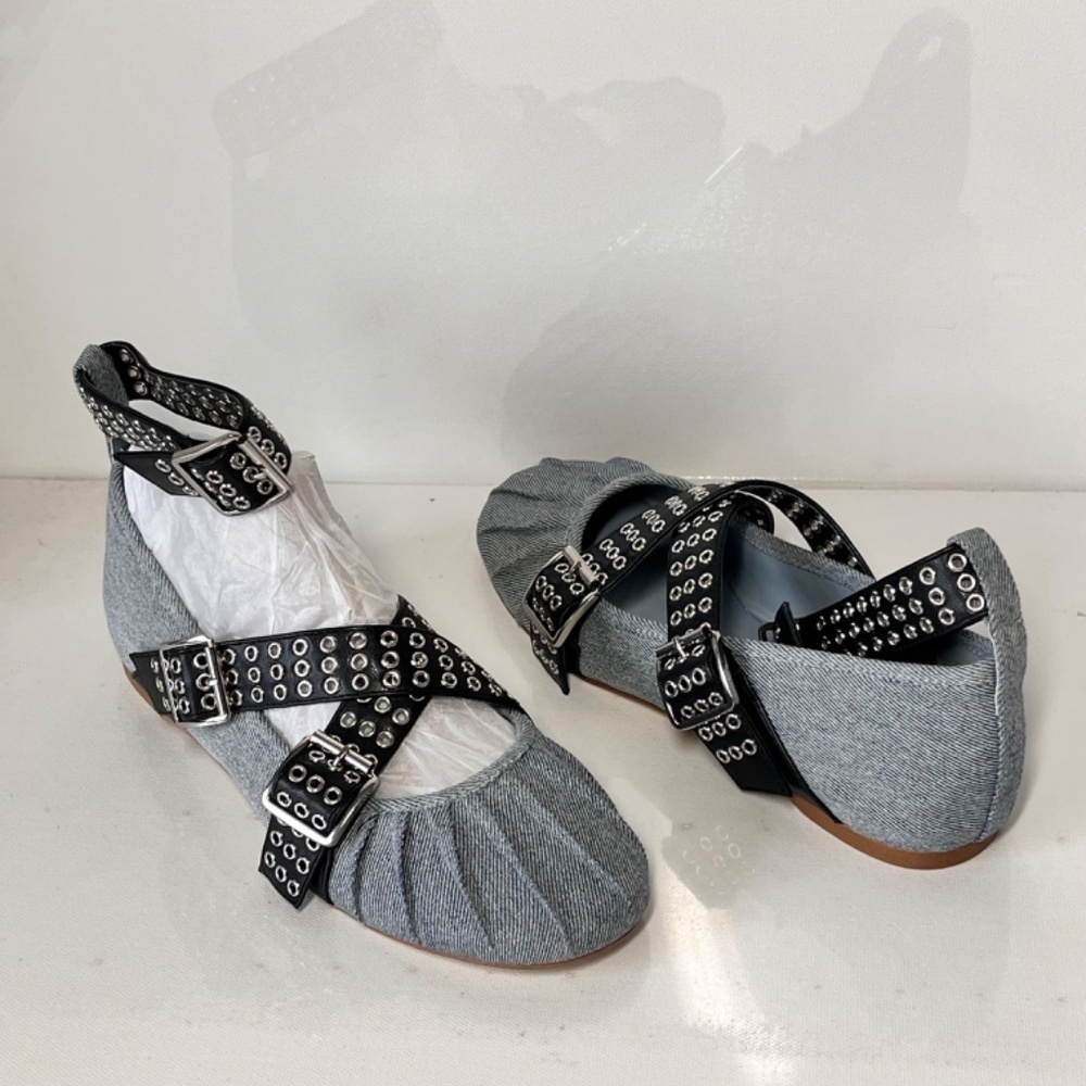 Steve Madden Bryar Ankle Strap Flat - Picture 3 of 7